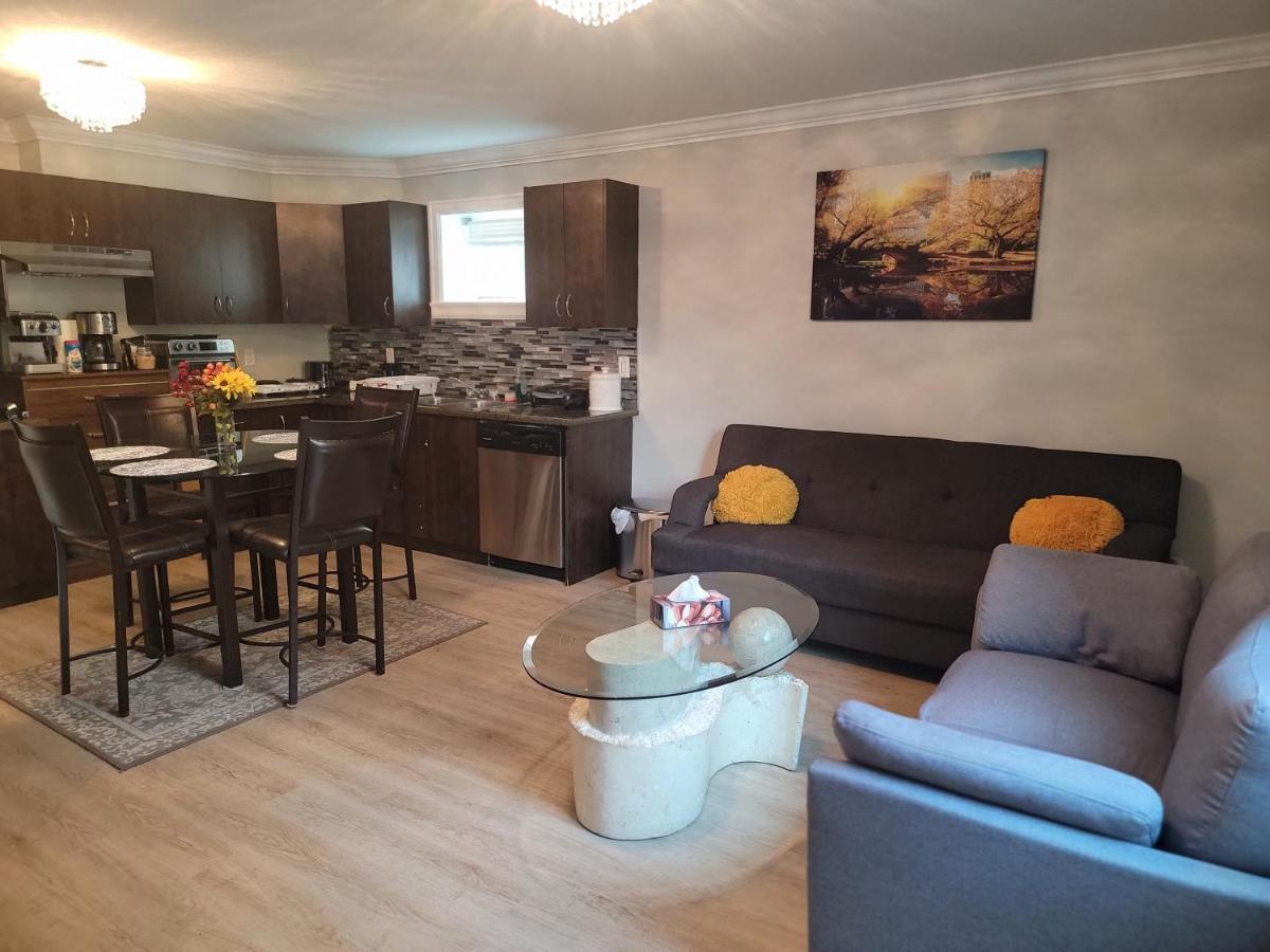 Oscar Inn & 2Bd Family Suite Or Private Room Abbotsford Dış mekan fotoğraf